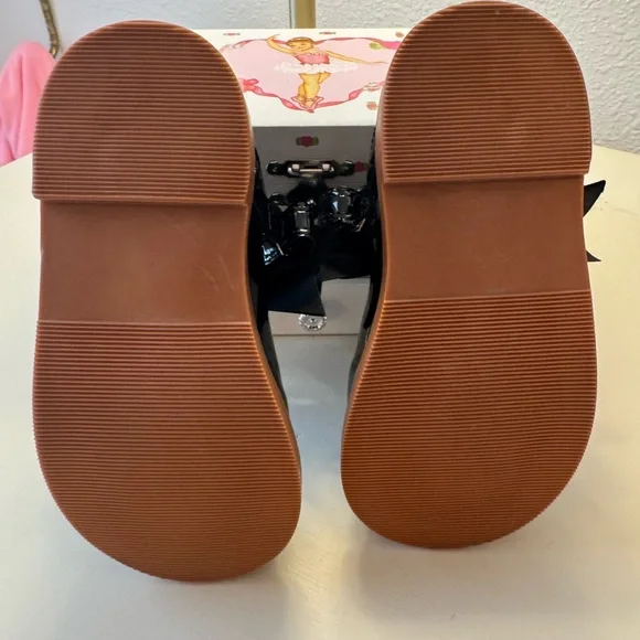 Black Patent Bow-strap Mary Jane - Picture 6 of 6